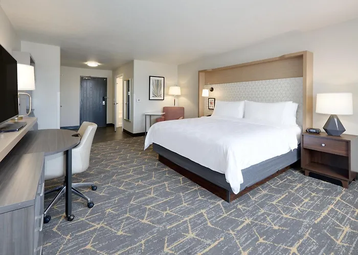 By Ihg Hotel
