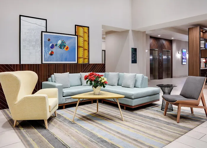 Hotel By Ihg 3*